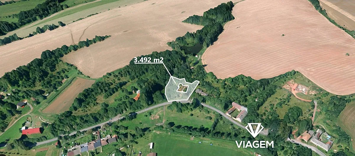Prodej stavebního pozemku 3492 m²